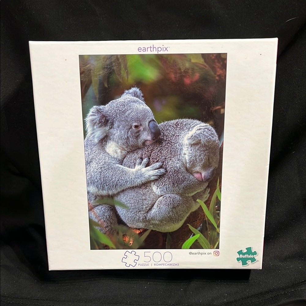 Buffalo Games Earthpix  Bear Hug koala 500 Piece Jigsaw Puzzle SALE🔴3/$25!